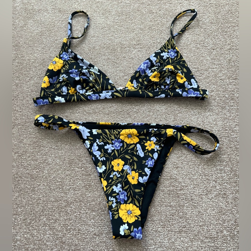 Tori Praver bathing suit top and bottom, size small